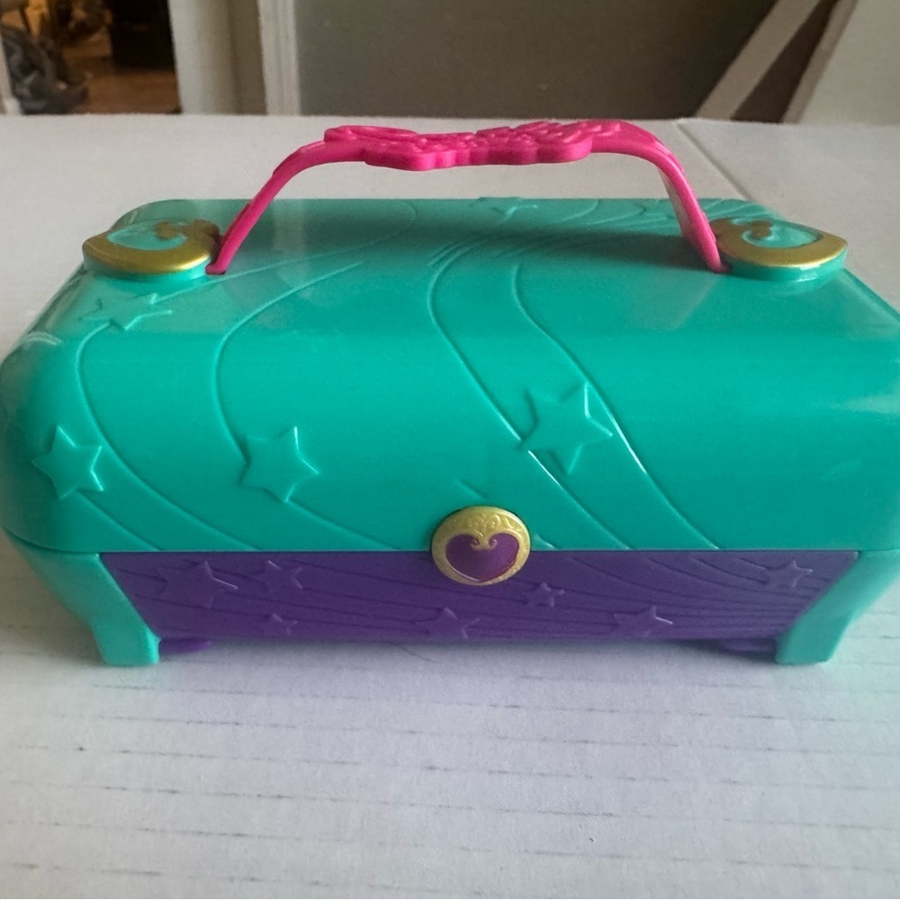 Polly Pocket 2017 Hidden Places Dance-Par-taay! Playset